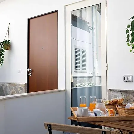 Del Sole إيركولانو